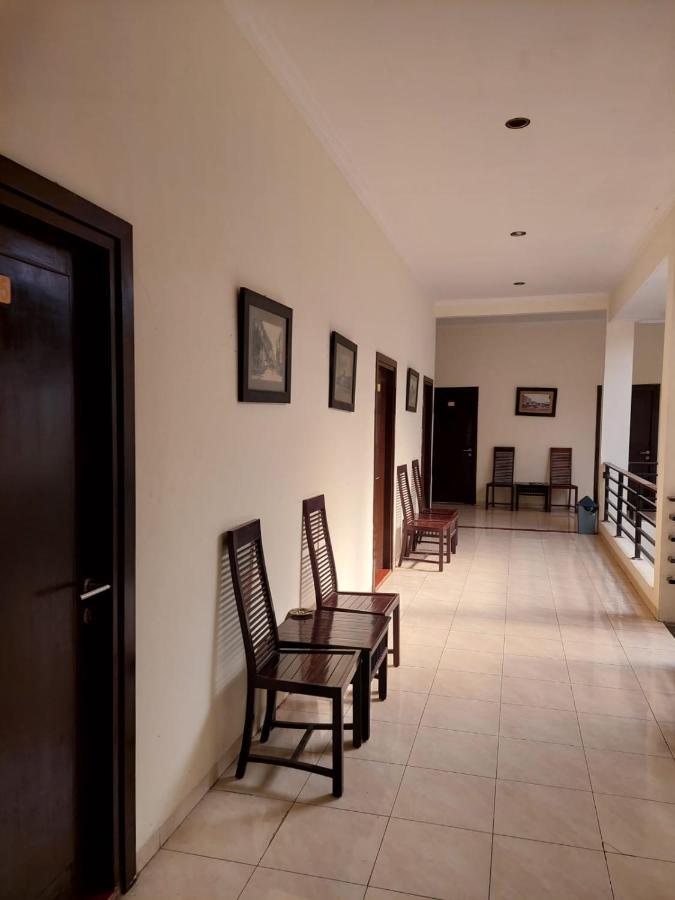 The Kirana Purnama Semarang酒店 外观 照片