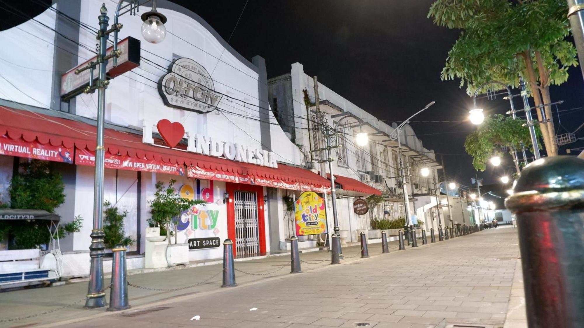 The Kirana Purnama Semarang酒店 外观 照片